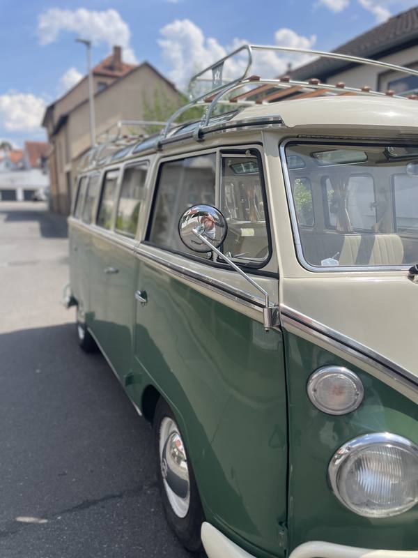 BulliBecker VW Bulli Seitenansicht mit Dachgepäckträger